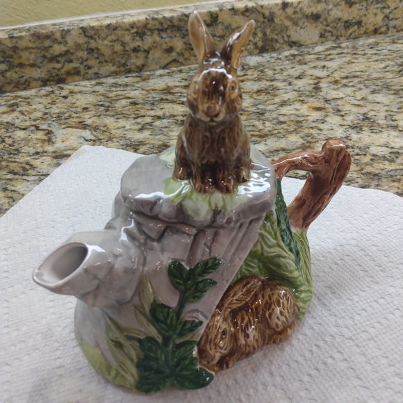 Brinn's Collectible Bunnies On A Rock Teapot - Picture 2 of 5